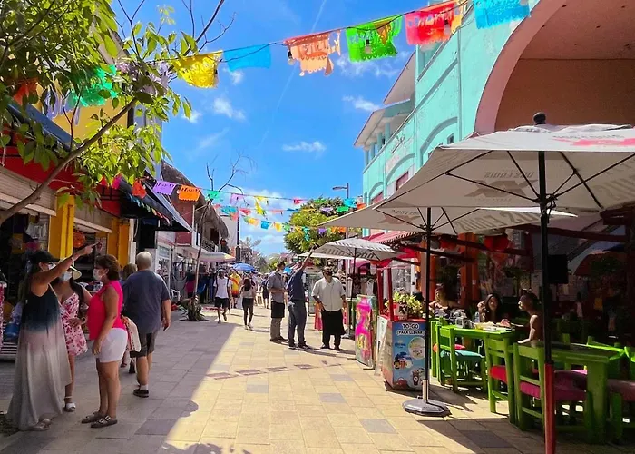 Stylish On The 5th Ave Of Playa del Carmen