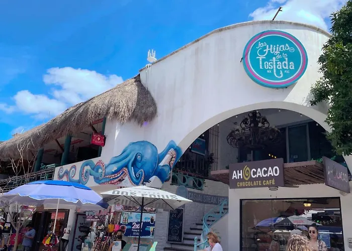 Stylish On The 5th Ave Of Playa del Carmen