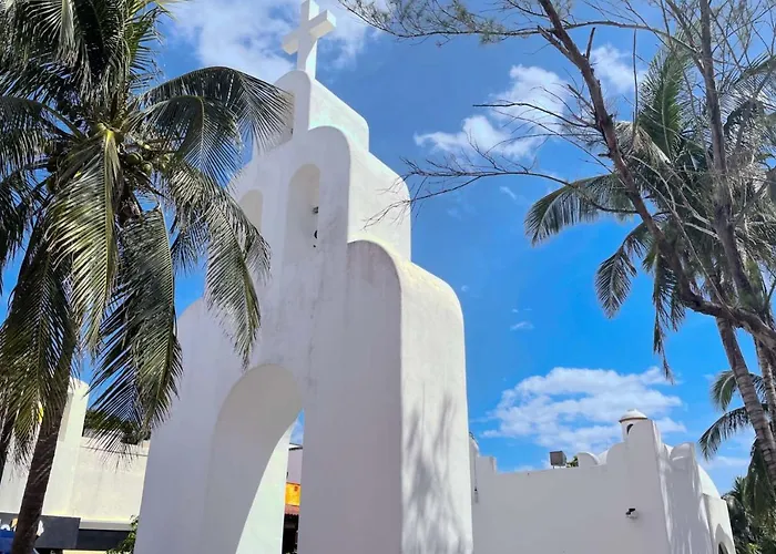 Stylish On The 5th Ave Of * Playa del Carmen